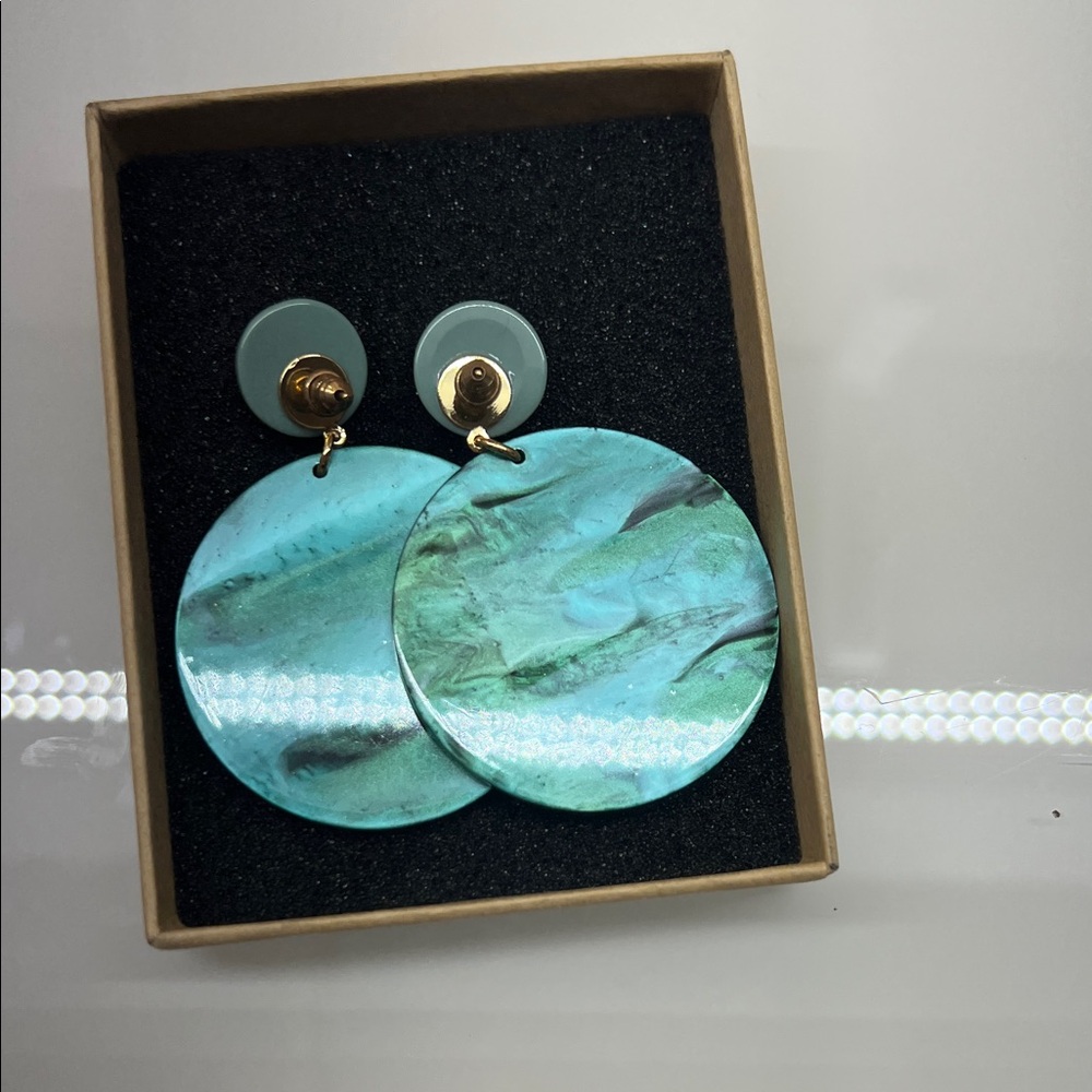 Tropical Green Statement Earrings - Picture 5 of 7
